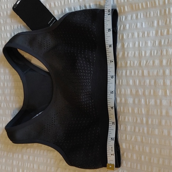 NWT Nike Swoosh Girls Youth Sports Top Medium - Picture 5 of 15